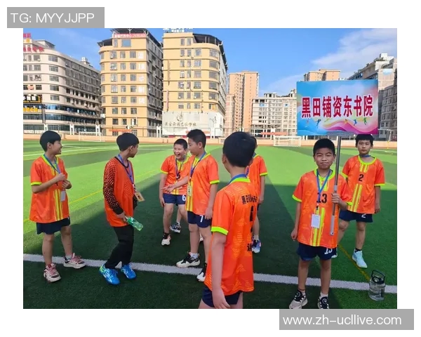 在绿茵场上奔跑的快乐与挑战踢足球的真实感受分享