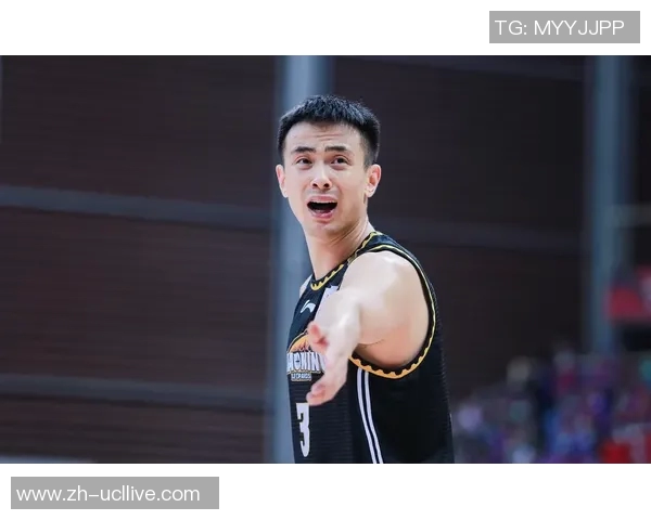 篮协主席与四名宿齐聚庆生李月汝背后隐藏的深意引发球迷热议